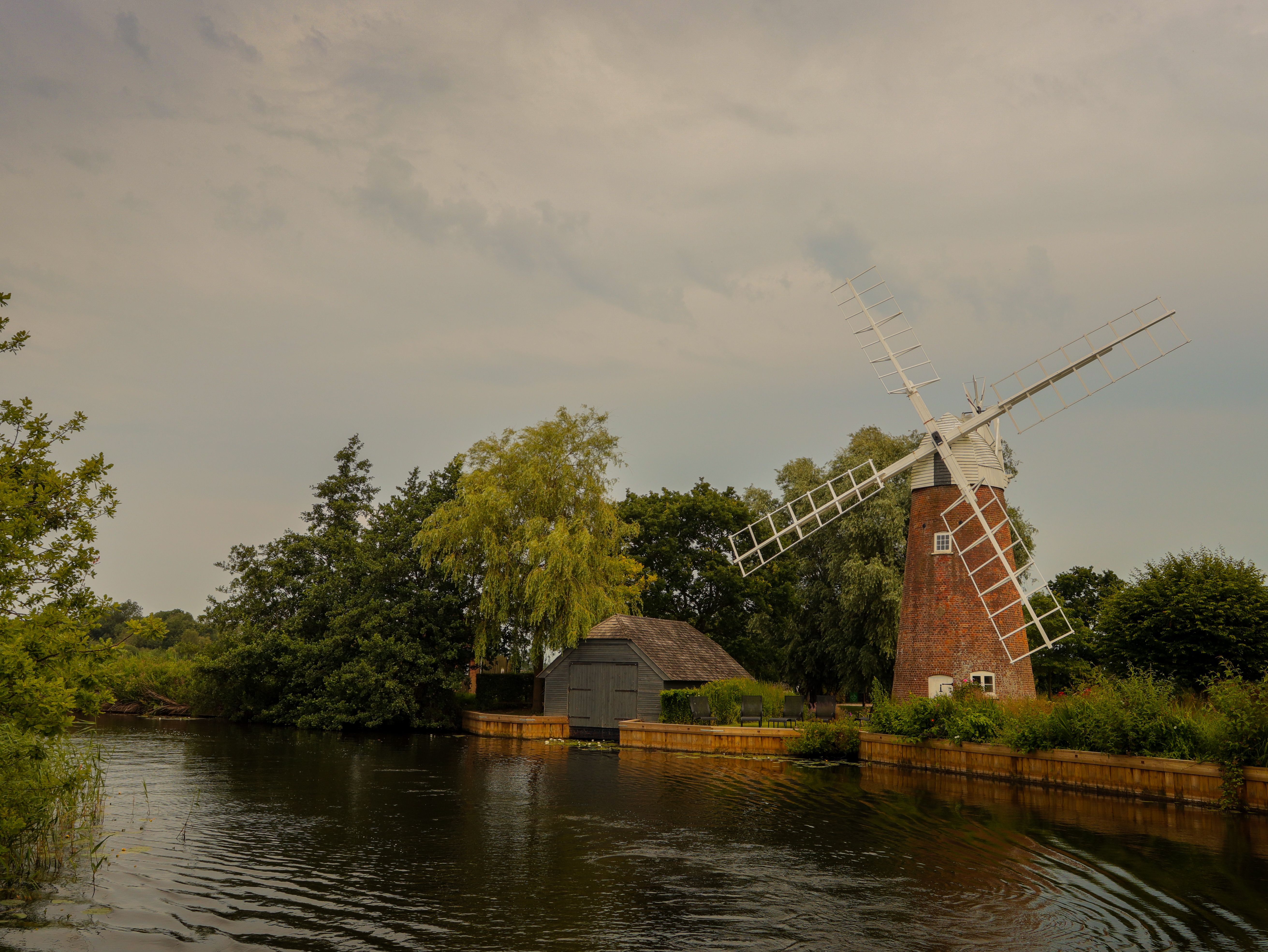 Windmill in Dilham next to the canal